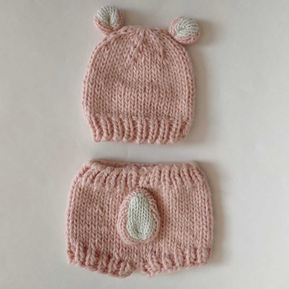 🎃3/$20 Baby Newborn - 3 mo photo outfit Pink Bear